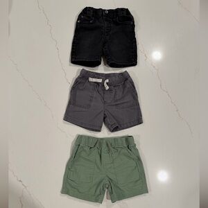 Toddler Black, Gray, and Green Shorts Set